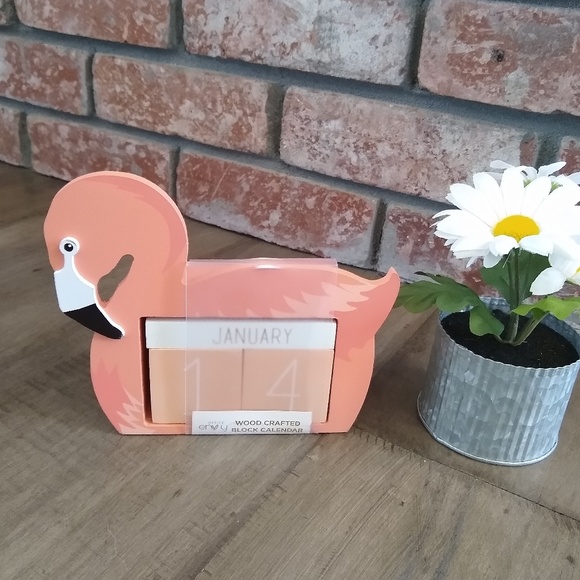 Flamingo desk calendar - Picture 2 of 2